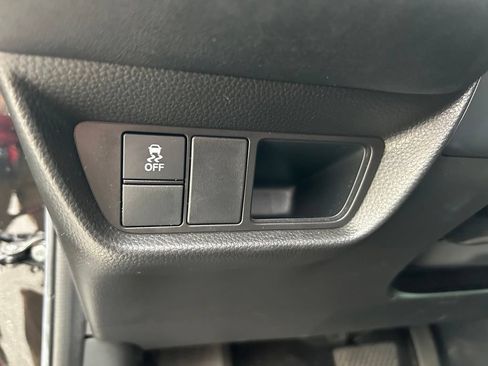 Used 2024 Honda HR-V LX image 18