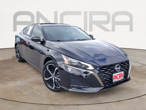 Certified 2025 Nissan Altima 2.5 SR FWD image 4