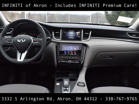New 2025 INFINITI QX50 Luxe image 13