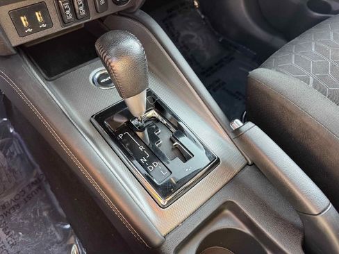 Used 2020 Mitsubishi Outlander Sport SE image 18