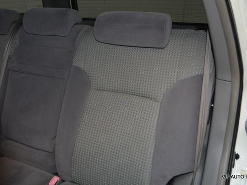 Used 2005 Toyota 4Runner SR5 RWD image 25