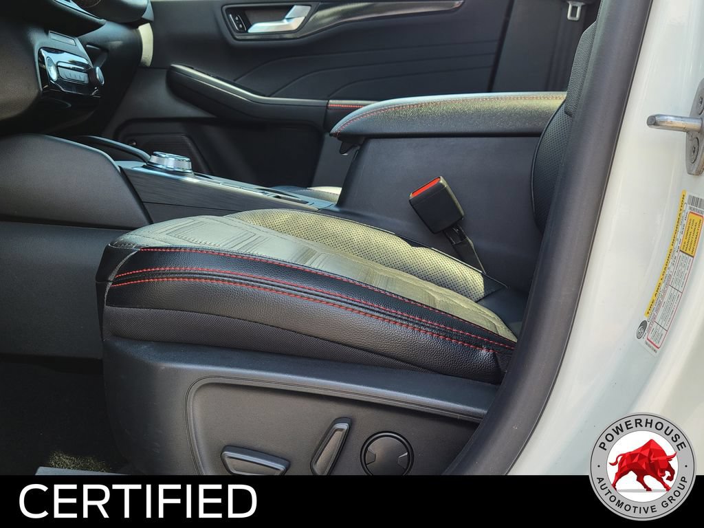 Certified 2024 Ford Escape ST-Line Elite w/ Premium Technology Package AWD/4WD image 26
