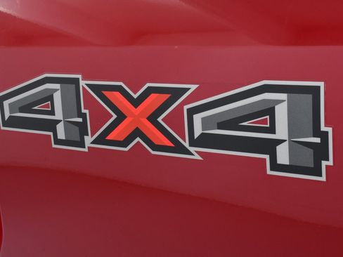 Used 2017 Ford F250 Lariat w/ Chrome Package image 22