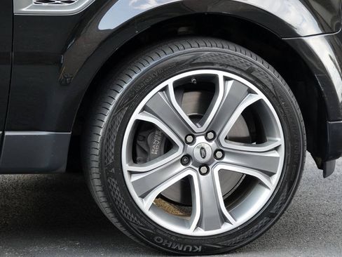 Used 2011 Land Rover Range Rover Sport Supercharged AWD/4WD image 34