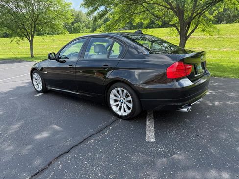 Used 2011 BMW 328i Sedan RWD image 14