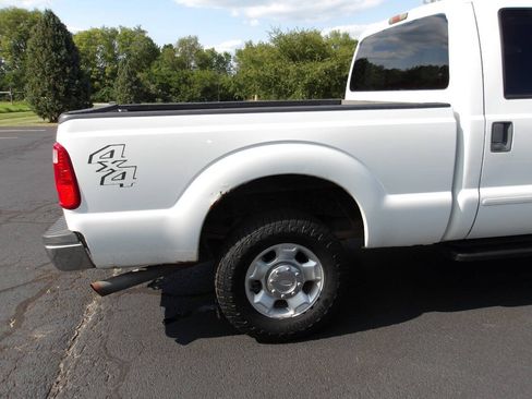 Used 2011 Ford F250 XLT w/ XLT Interior Pkg AWD/4WD image 35