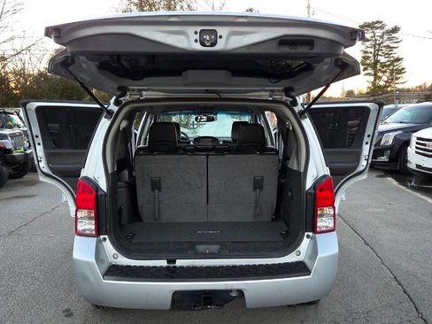Used 2012 Nissan Pathfinder Silver image 37