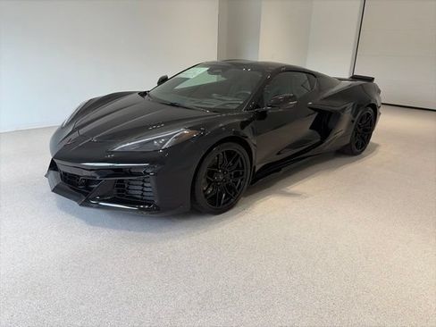 New 2027 Chevrolet Corvette Z06 w/ Battery Protection Package RWD image 3
