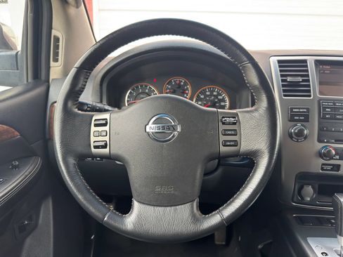 Used 2011 Nissan Armada SL RWD image 24