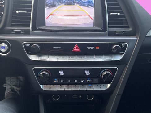 Used 2019 Hyundai Sonata Sport FWD image 14