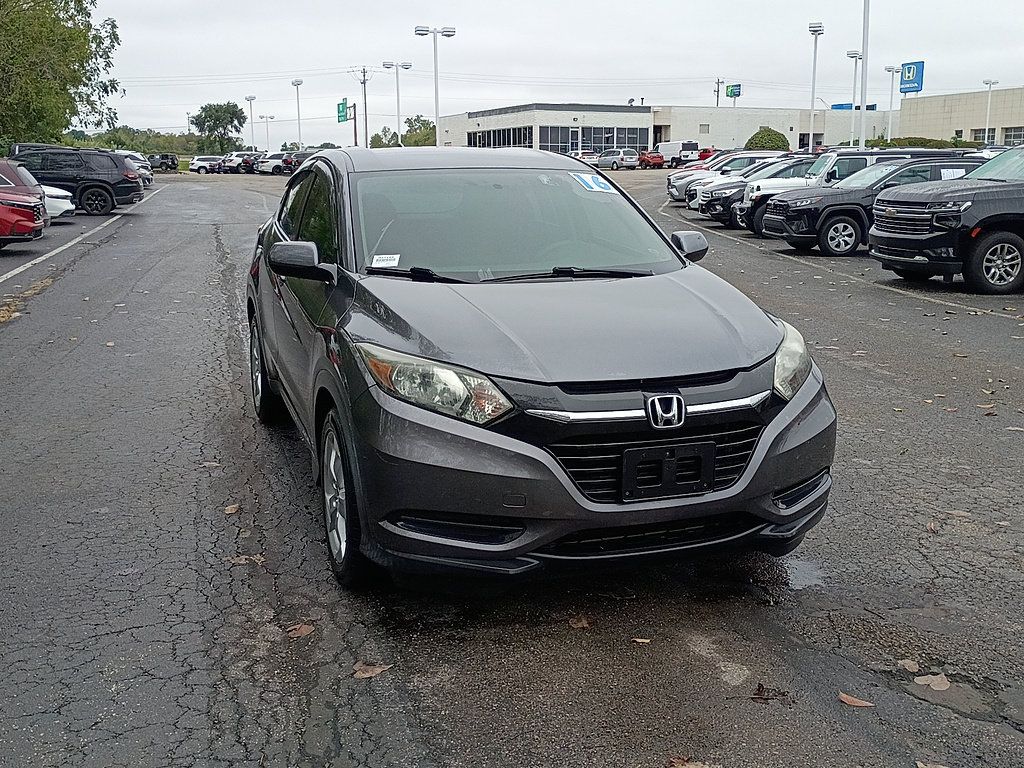 Used 2016 Honda HR-V LX image 1
