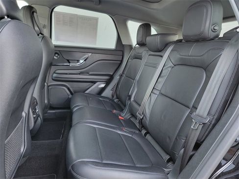 Used 2020 Lincoln Corsair Reserve w/ Equipment Group 201A image 21