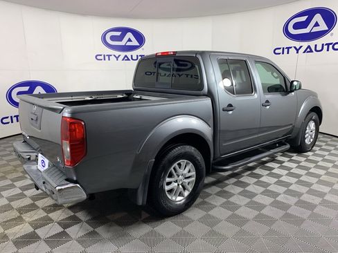 Used 2017 Nissan Frontier SV w/ SV Value Truck Package image 3