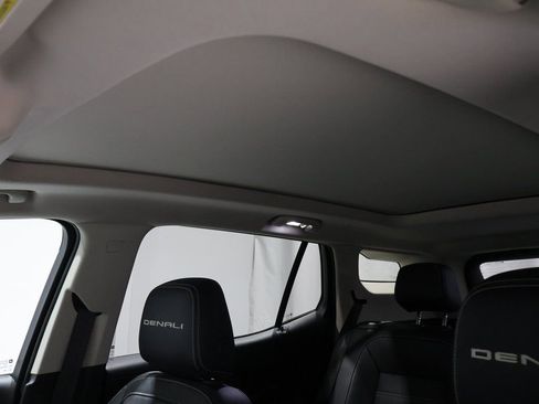 Used 2022 GMC Terrain Denali image 9