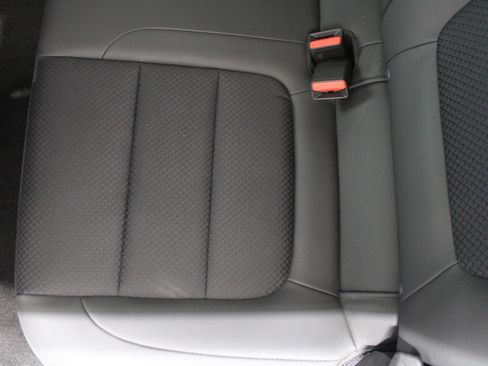 Used 2023 Chevrolet TrailBlazer RS w/ Convenience Package FWD image 18