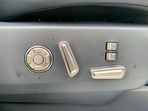 New 2026 Lincoln Nautilus Black Label image 16