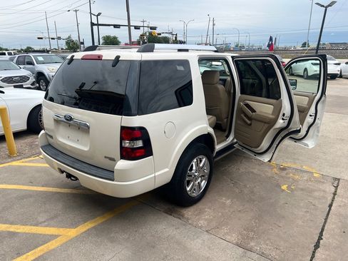 Used 2008 Ford Explorer Limited RWD image 10