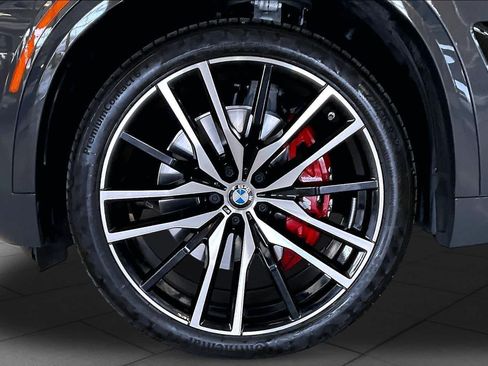 Certified 2024 BMW X5 sDrive40i w/ M Sport Package RWD image 10