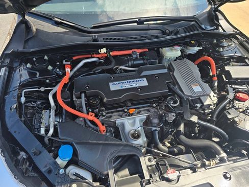 Used 2017 Honda Accord Touring image 29