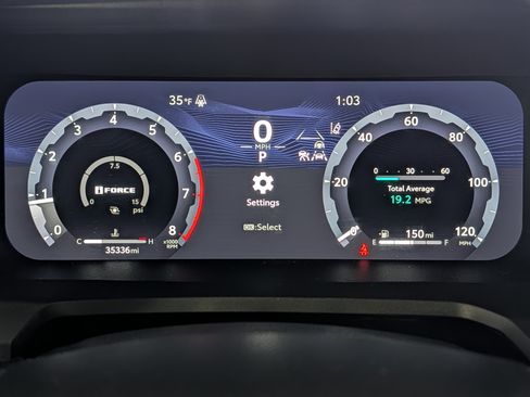 Certified 2024 Toyota Tacoma TRD Off-Road AWD/4WD image 22
