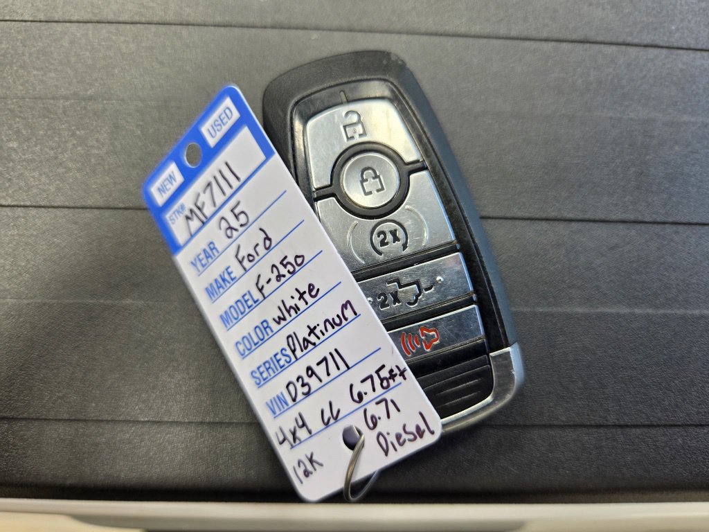 Used 2025 Ford F250 Platinum AWD/4WD image 56