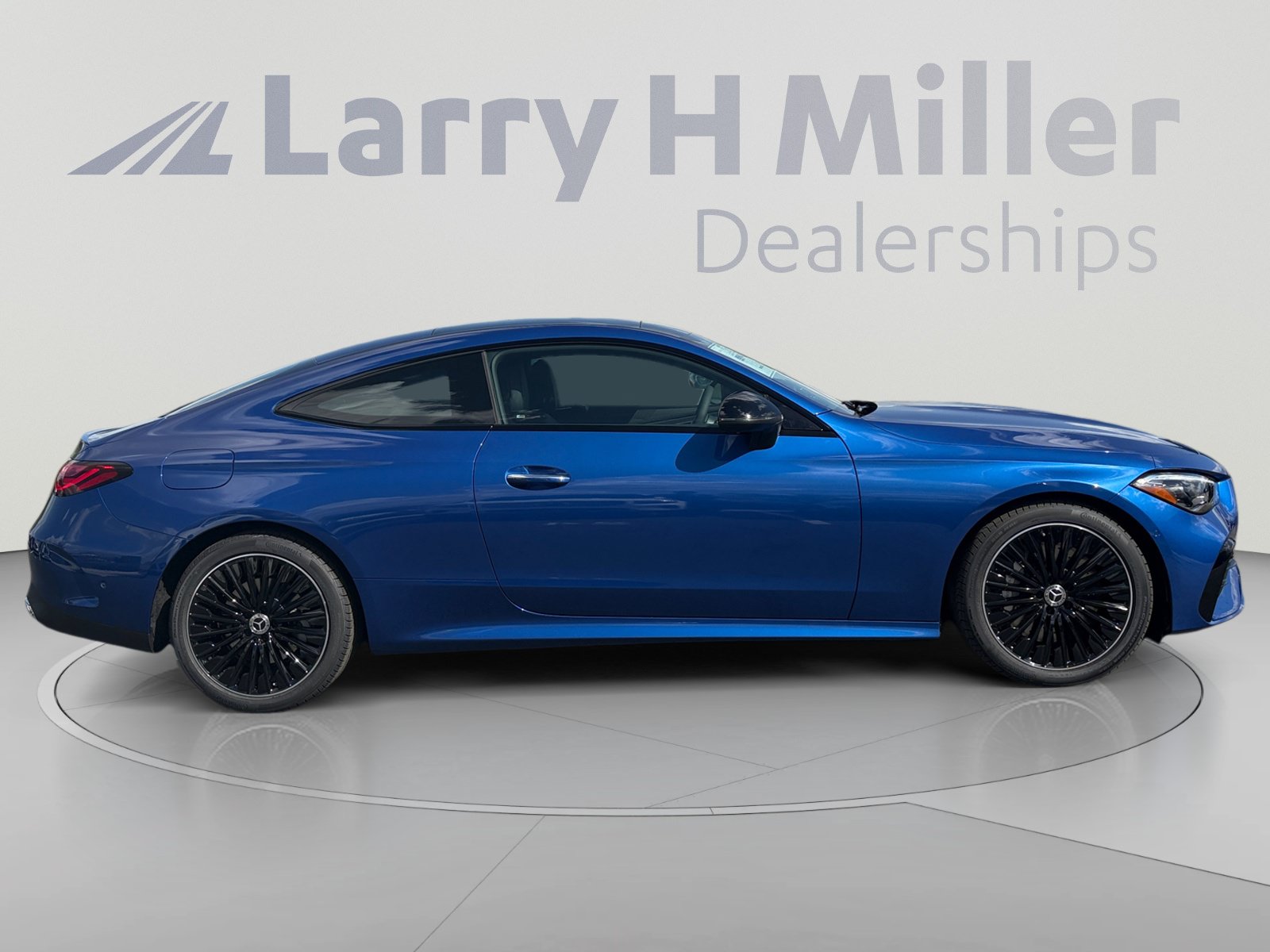 New 2026 Mercedes-Benz CLE 450 4MATIC Coupe image 6