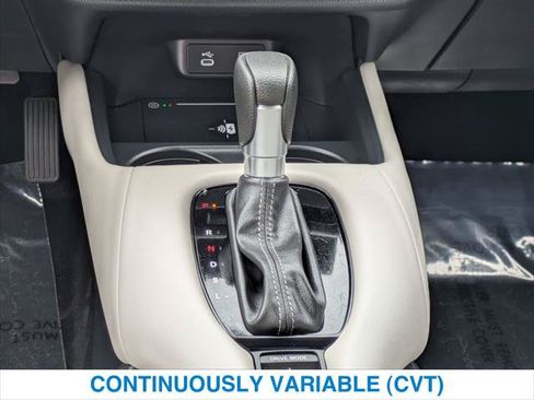 Certified 2026 Honda HR-V LX image 19