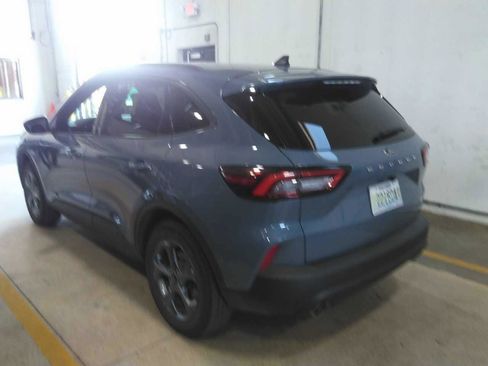 Used 2026 Ford Escape ST-Line AWD/4WD image 4