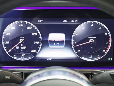 Used 2024 Mercedes-Benz G 550 image 19