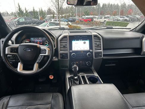 Used 2015 Ford F150 Lariat w/ Equipment Group 502A Luxury image 6