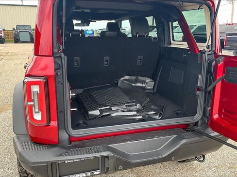Used 2025 Ford Bronco Badlands AWD/4WD image 19