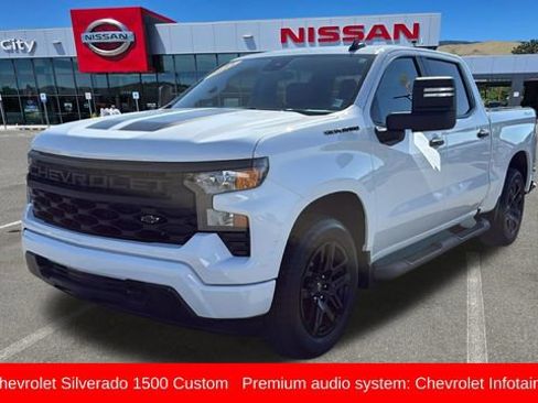 Used 2023 Chevrolet Silverado 1500 Custom w/ Rally Edition AWD/4WD image 7