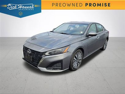 Used 2023 Nissan Altima 2.5 SV