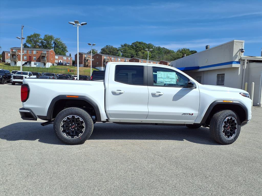 New 2026 GMC Canyon AT4 AWD/4WD image 20