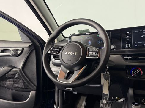 Used 2026 Kia Seltos LX AWD/4WD image 13