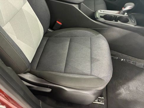 Used 2024 Chevrolet Trax RS w/ Driver Confidence Package image 32