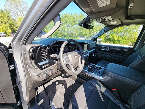 New 2026 Chevrolet Silverado 1500 LTZ w/ Technology Package image 16