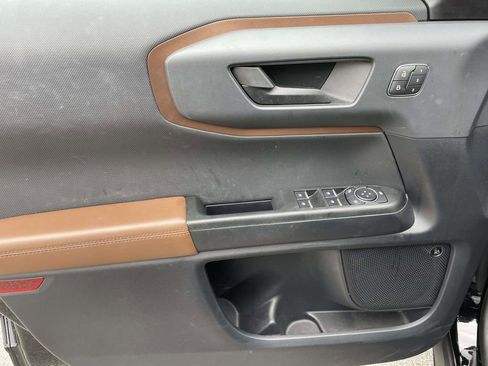 Used 2024 Ford Bronco Sport Outer Banks w/ Tech Package image 16