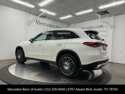 Used 2026 Mercedes-Benz GLC 300 image 5
