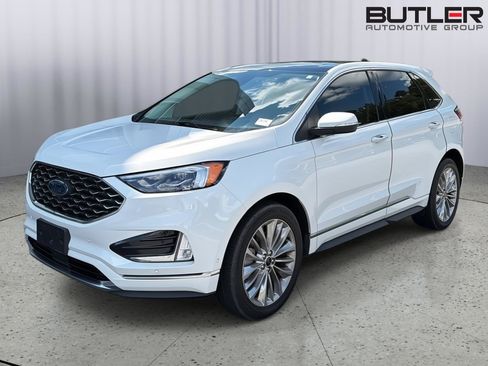 Certified 2024 Ford Edge Titanium w/ Titanium Elite Package AWD/4WD image 3