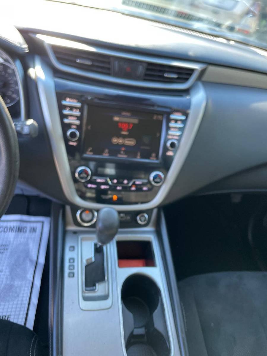 Used 2020 Nissan Murano S w/ Technology Package FWD image 3