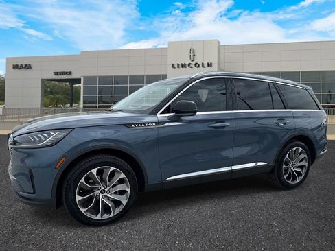 New 2026 Lincoln Aviator Reserve image 7