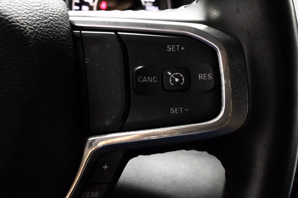 Used 2023 RAM 1500 Laramie AWD/4WD image 27