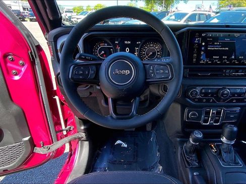 Certified 2024 Jeep Wrangler Unlimited Sport AWD/4WD image 5