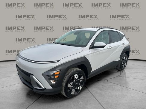 Used 2025 Hyundai Kona SEL image 1