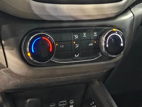 Used 2021 Chevrolet TrailBlazer LS FWD image 8