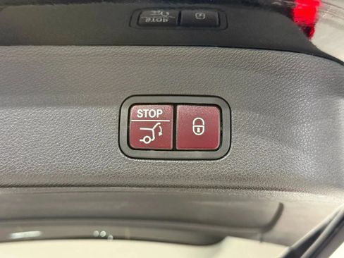 Used 2016 Mercedes-Benz GL 450 4MATIC image 66