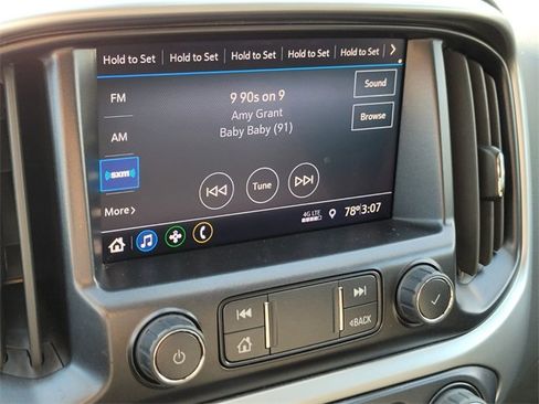 Used 2022 Chevrolet Colorado LT image 30