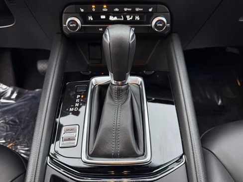 Used 2019 MAZDA CX-5 Touring image 18