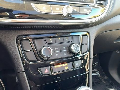 Used 2019 Buick Encore Preferred w/ Safety Package image 21